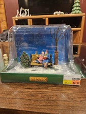 Lemax Tabletop Couples In The Park For Christmas Village