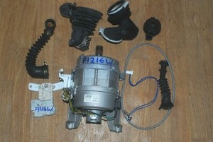 ZANUSSI FJS1225W WASCHMASCHINE DEFEKT FÜR IND TEILE:MOTOR,VERRIEGELUNG,PUMPE,PRESSE