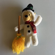 WINNIE THE POOH SNOWMAN POOH DISNEY MINI BEAN BAG 8" PLUSH TOY