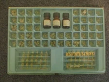 VINTAGE DENTAL SET BOSWORTH B (HARRY J. BOSWORTH Co)- CROWNS LARGE SET 60605 USA