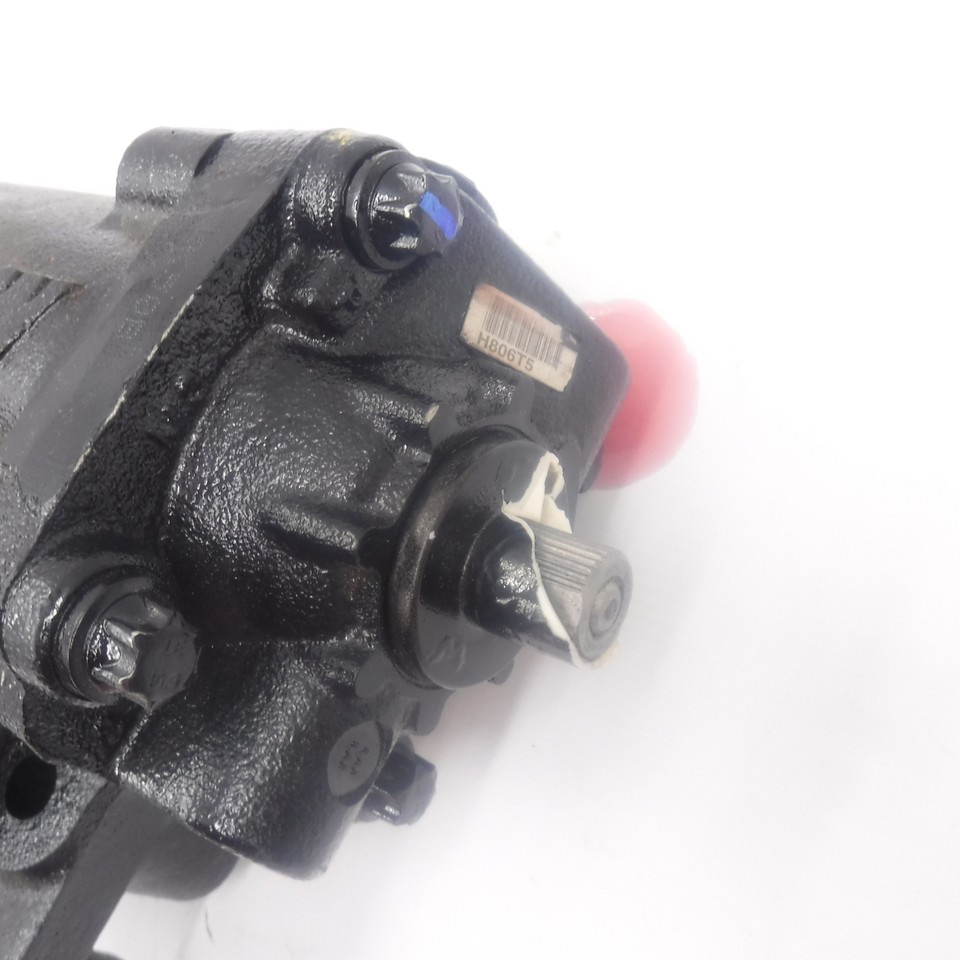 OEM Navistar International Steering Gear Assembly 3826394C92 DuraStar