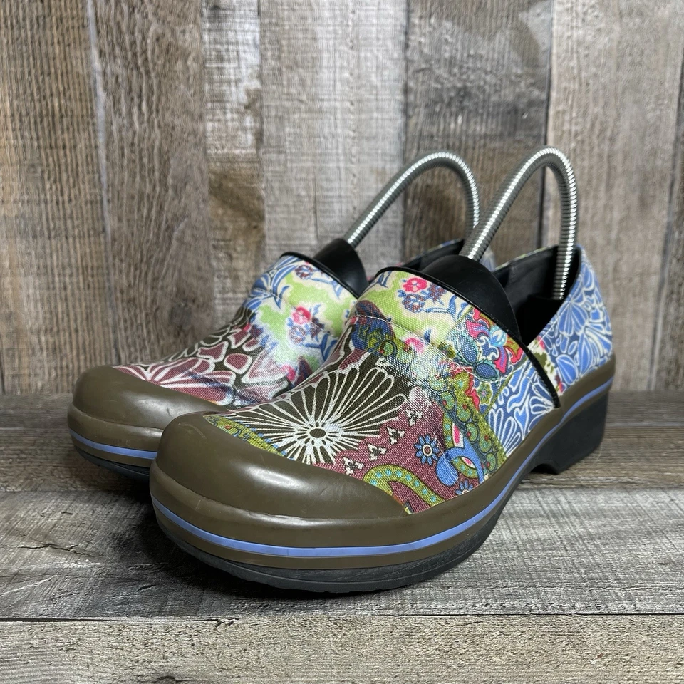 Zuecos cómodos para mujer Dansko vegano voleibol multicolor floral retazos talla EU 37 Foto 2 de 4