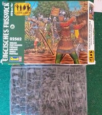 Soldatini Scala 1/72 ENGLISH FOOT SOLDIERS, 100 years war- REVELL 02562
