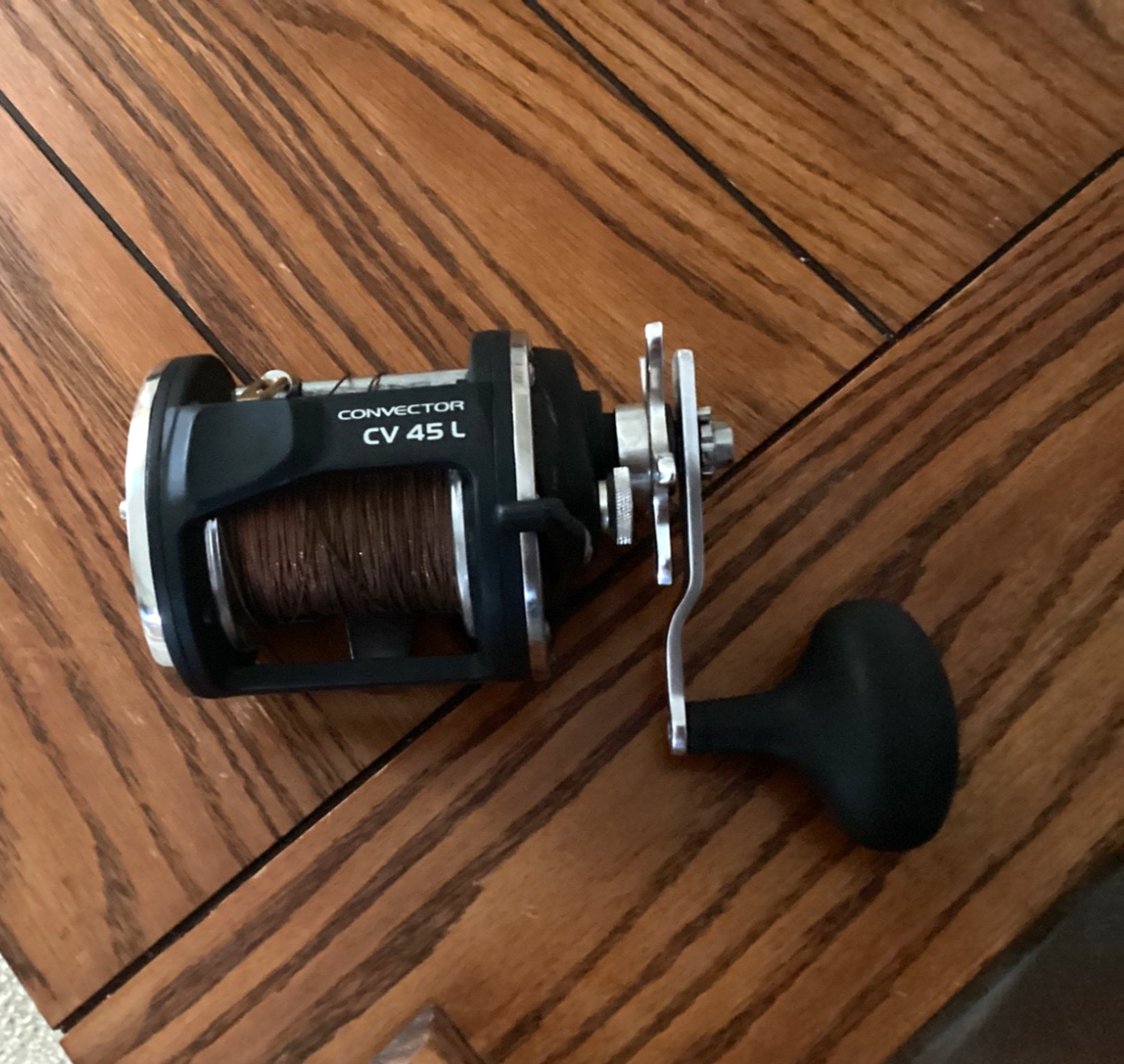 Okuma CONVECTOR CV45L Right Handed Trolling Reel Prespooled with