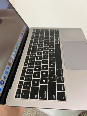 Apple MacBook Air Retina 13-inch 2018 Space Gray Intel Core i5 8GB