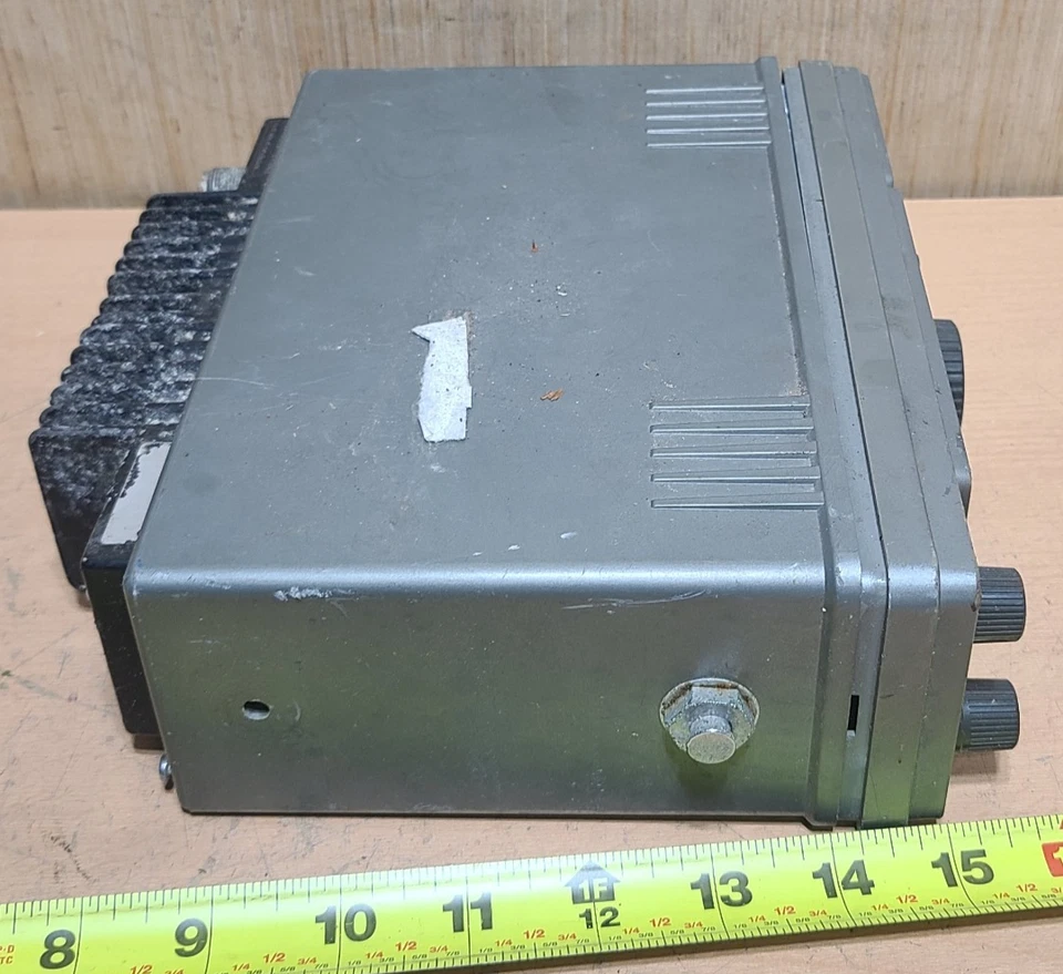 Icom IC-M80 VHF Marine Radio Telephone ~  parts or repair only! - Image 4 of 4