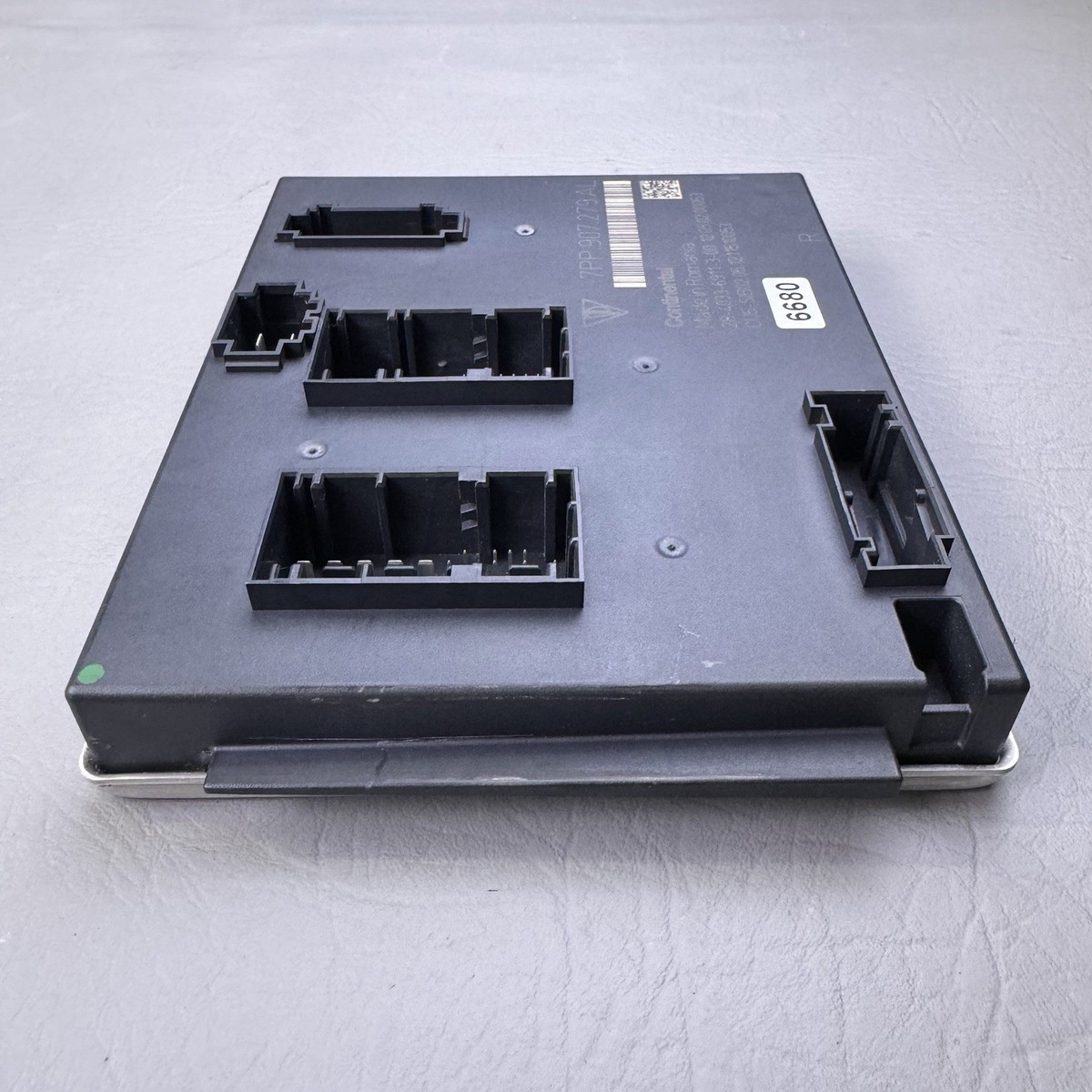 11-14 Porsche Cayenne 958 Rear Comfort Body Computer Control 