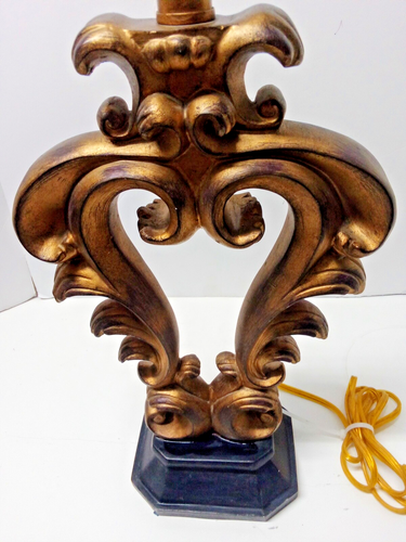 Vintage Ceramic Filigree Bronze Tone Footed Table Lamp 20" Tall Square Base - Picture 8 of 10