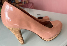 Plateau Pumps Marco Tozzi nude Faux-Lackleder  Plateau in Kork-Goldoptik Gr. 40