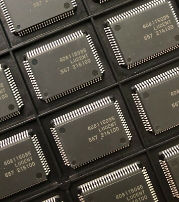 M37702M4L-567FP Microcontroller 16-Bit MROM MELPS7700 CPU 8MHz CMOS ...