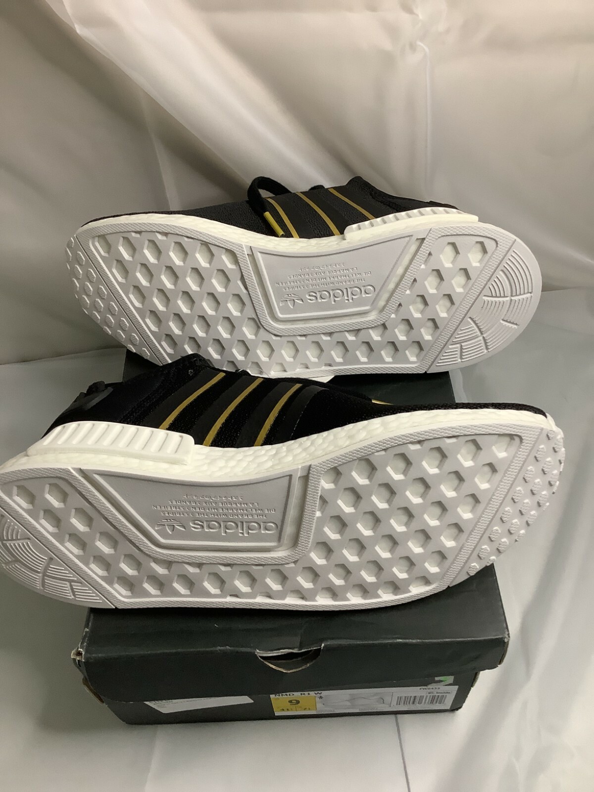 adidas NMD R1 Black Gold Metallic 