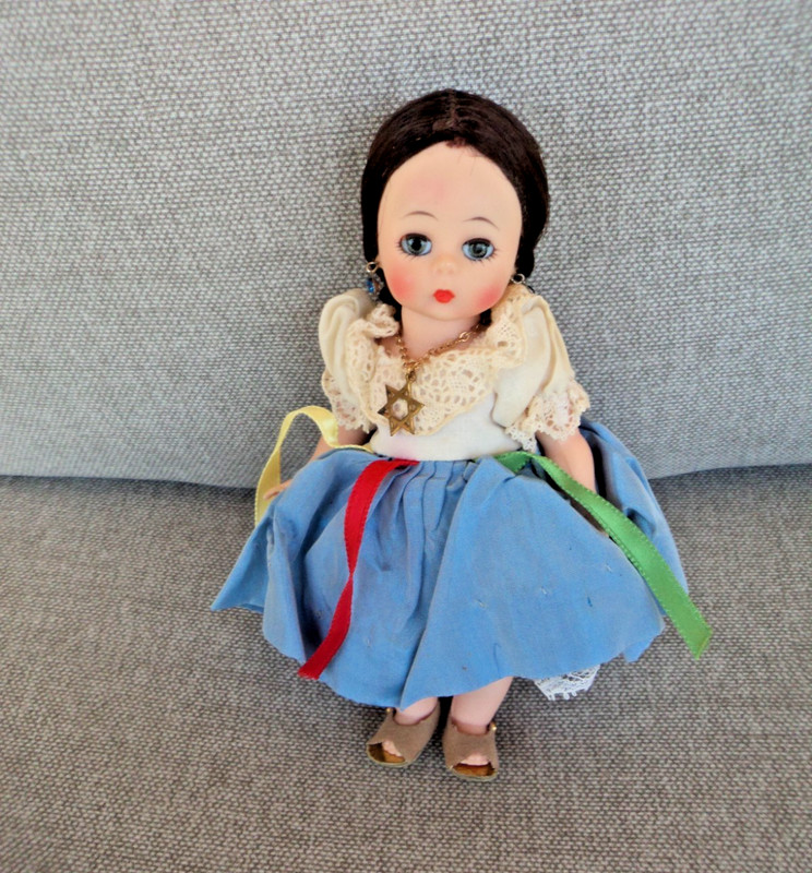 Vintage Madame Alexander 8" Doll Israel  International Collection EUC