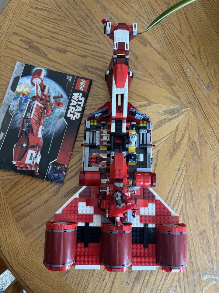 LEGO Star Wars: Republic Cruiser (7665) Foto 2 de 4
