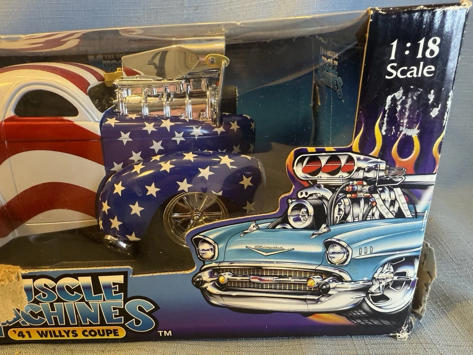 MUSCLE MACHINES - 1941 WILLYS COUPE SUPERCHARGED PRO-STREET - 1/18 DIECAST USA - Image 4 of 4