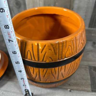 ドンキーコング　クッキージャー Nintendo Donkey Kong Barrel Cookie Jar, DK Ceramic Collectable