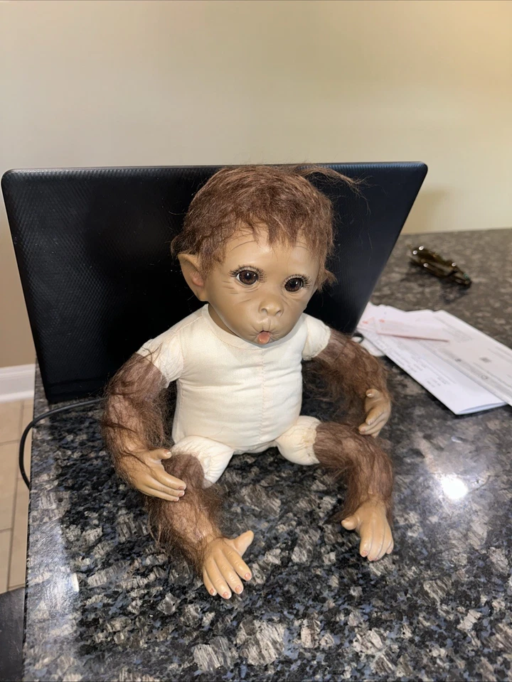 ADG Ashton Drake COCO 16" Real Touch Vinyl Monkey Baby Doll Linda Murray - Image 4 of 4