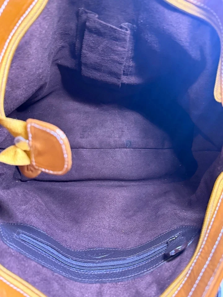 Tods Black and Brown Pebbled Leather Shoulder Tote Bag - Image 4 of 4