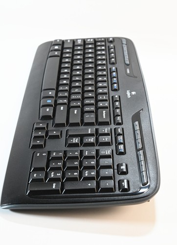 Logitech K330 Y-R0009 Wireless Full Size Keyboard With USB Dongle Black - Picture 6 of 8