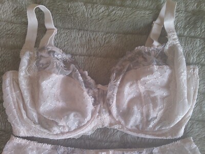 Marks & Spencer underwired bra uk 36F  usa 36E  euro 80g  france 95G PEACH