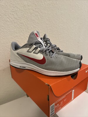 New Nike Downshifter 9 Running Shoes Wolf Grey University Red & White Men s 9.5