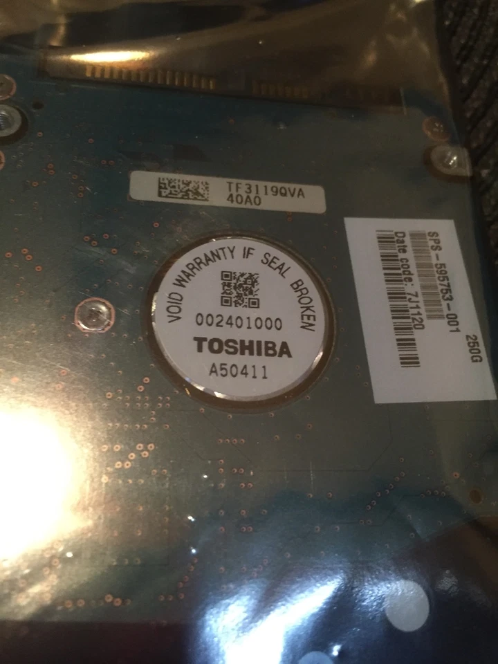 NEW TOSHIBA Hard Drive HDD2F24 625239-001 MK2561GSYN SATA (IN MFG PKG) - Image 3 of 4