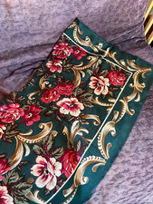 Axcess Dark Green w Cranberry Pink Roses Soft 100 Wool Women  s Neck Scarf -