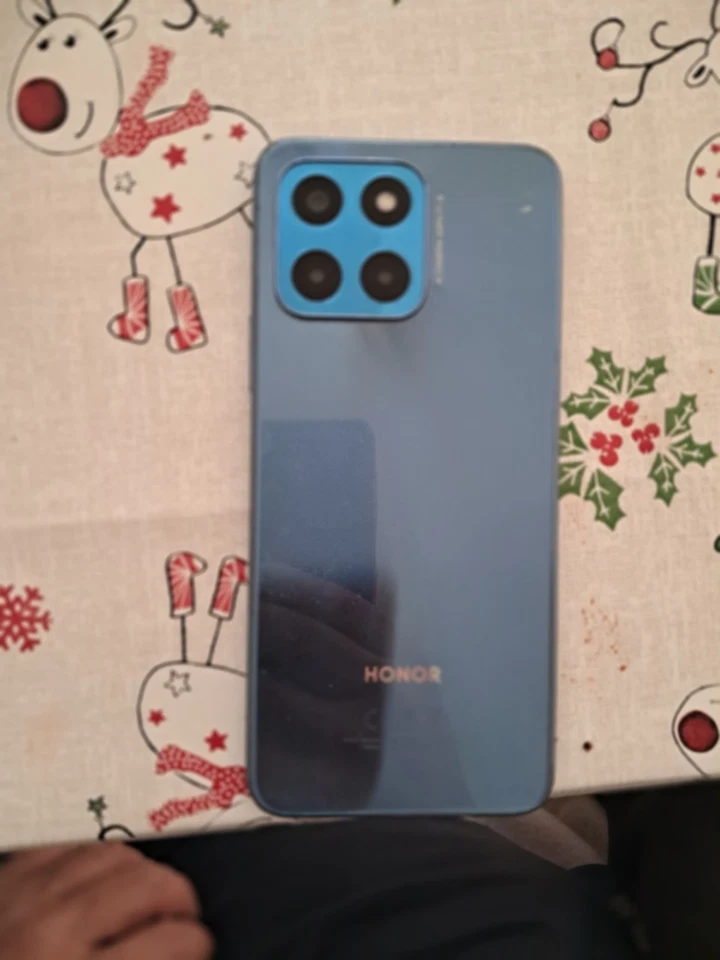 Honor X6 Android 14 Pantalla Rajada Pero Funcional 100% 64 GB Cracked Screen - Imagen 3 de 4