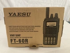 Yaesuusa FT-60R Dual Band Fm Transceiver