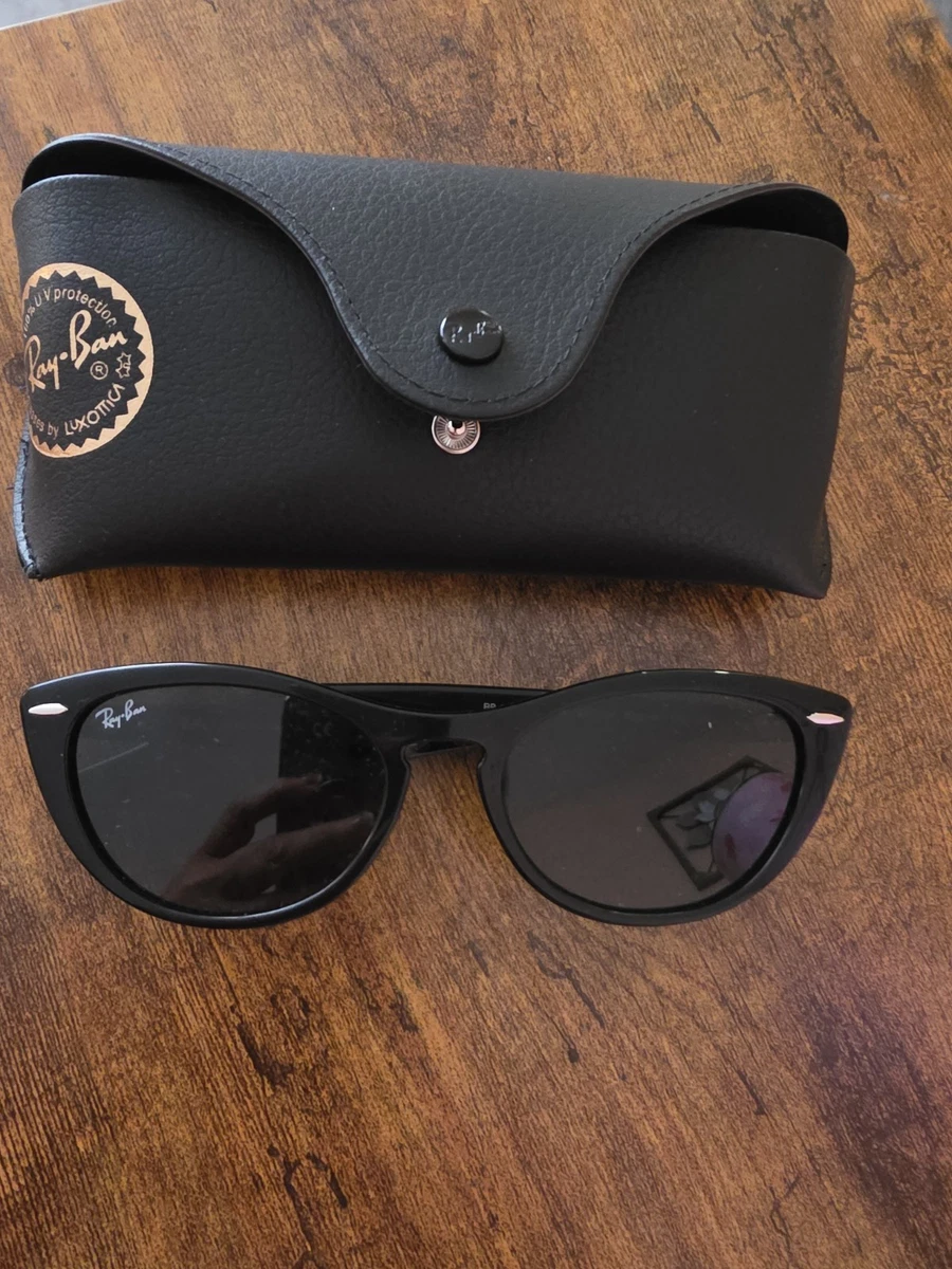 Ray-Ban Black Oversized Women\'s Sunglasses with Black Case Ray-Ban 57mm Oversized Sunglasses | Nordstromrack main image 3