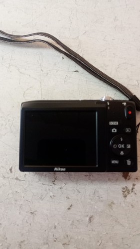Nikon Coolpix S2900 Digital Camera – Slim, 20MP – Purple - Picture 4 of 9