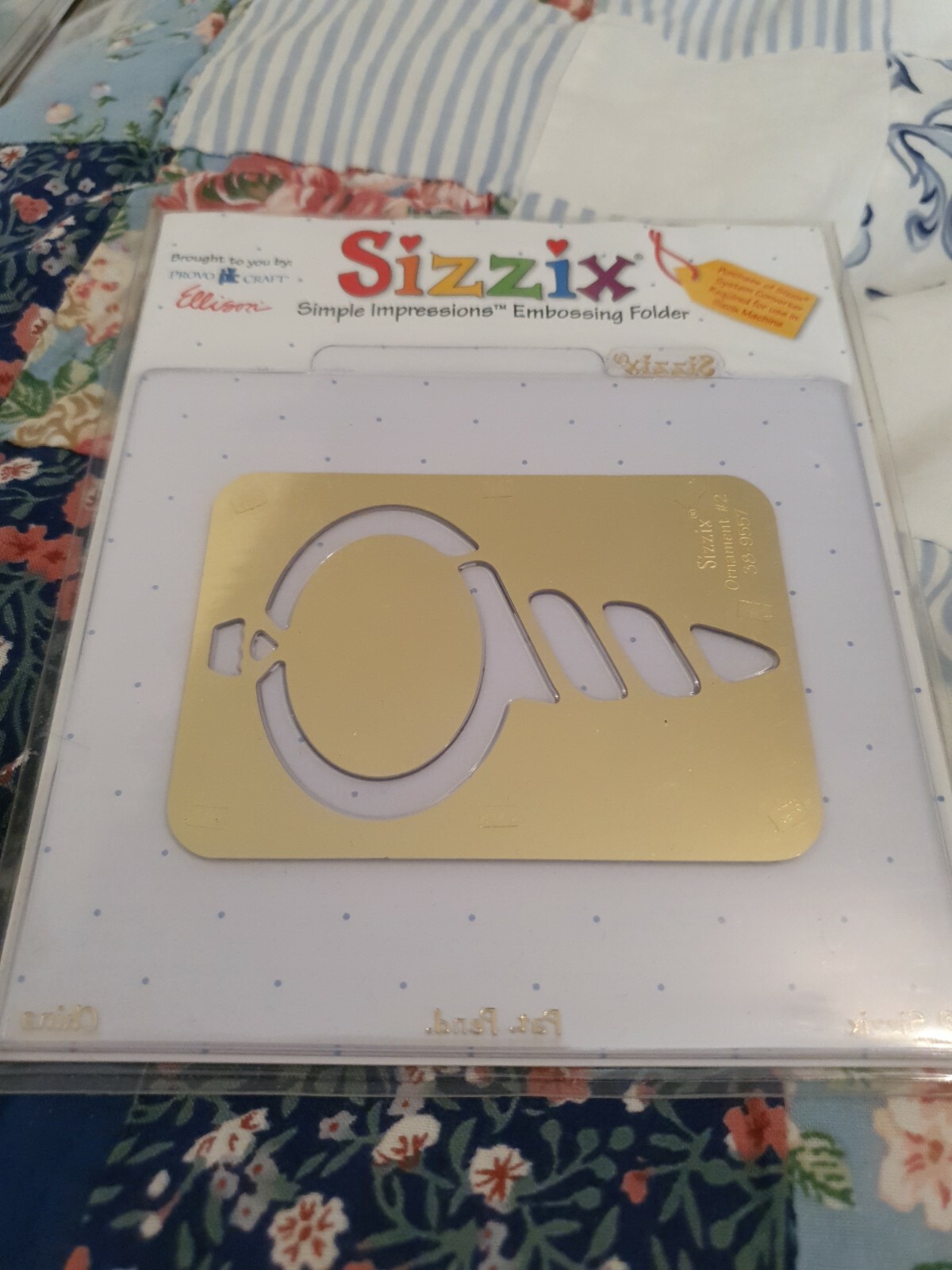 Sizzix Simple Impressions Embossing Folder; Ornament # 2, 38-9557