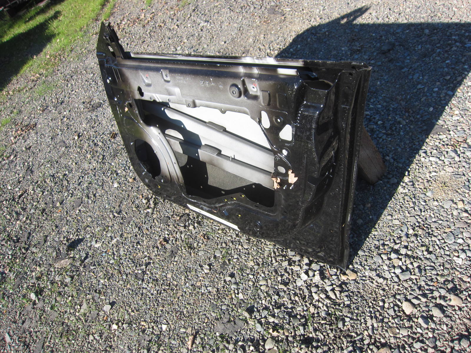 Maserati Ghibli 2014 - RH Front Door Shell -Black - Part # 673007993