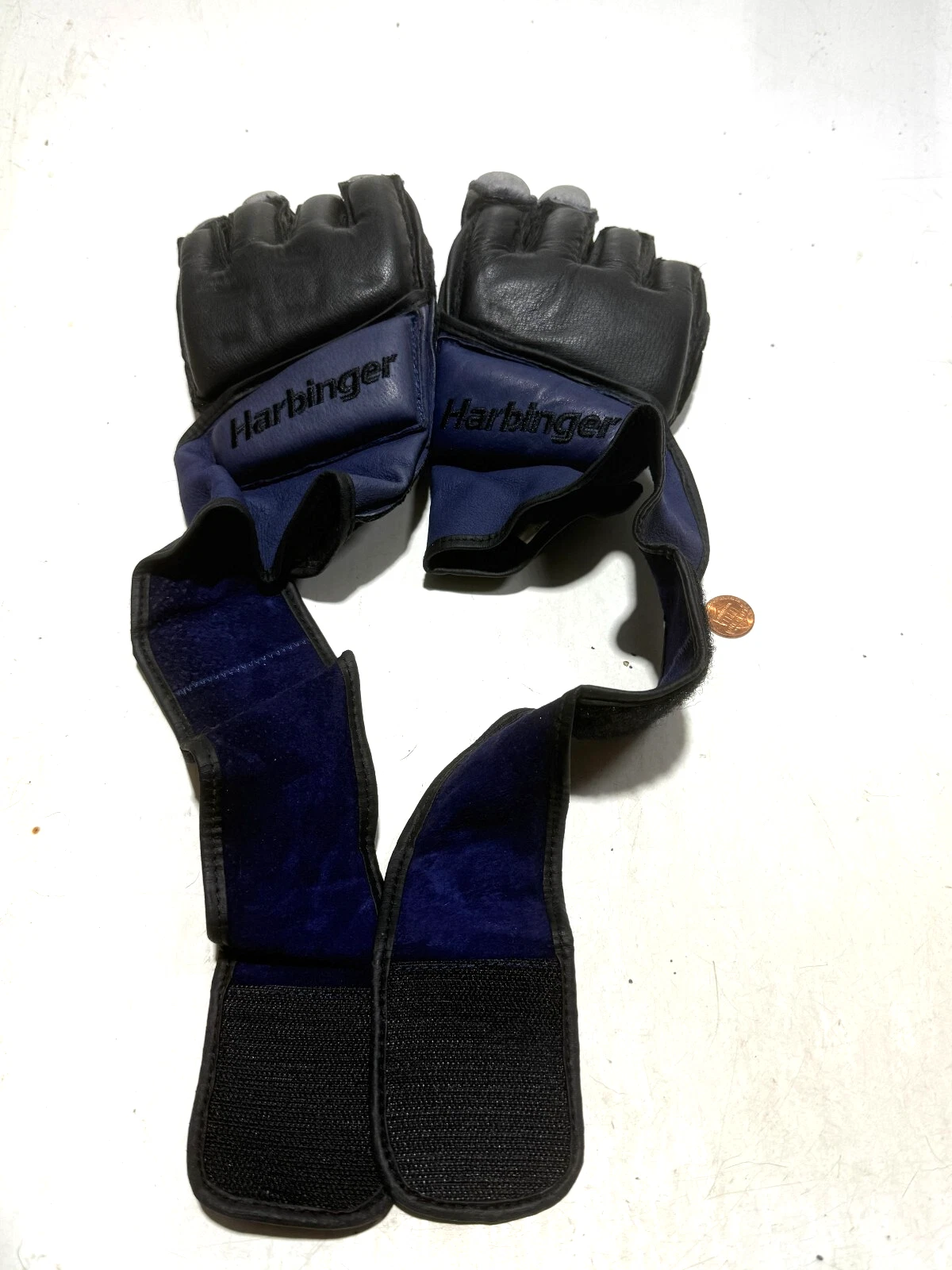 Harbinger Size Large Padded Fingerless Black/Blue Gloves