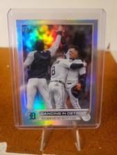 2022 Topps Update Dancing In Detroit US238 Rainbow Foil Parallel Detroit Tigers