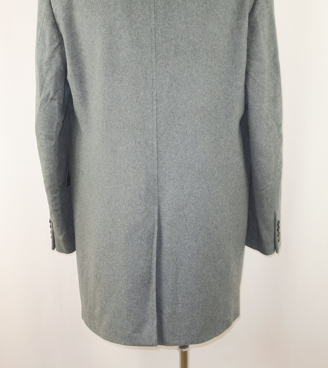 TONELLO MENS WOOLS LONG COAT made in ITALY size EU-52 UK-42 TONELLO MENS WOOLS LONG COAT made in ITALY size EU-52 UK-42
