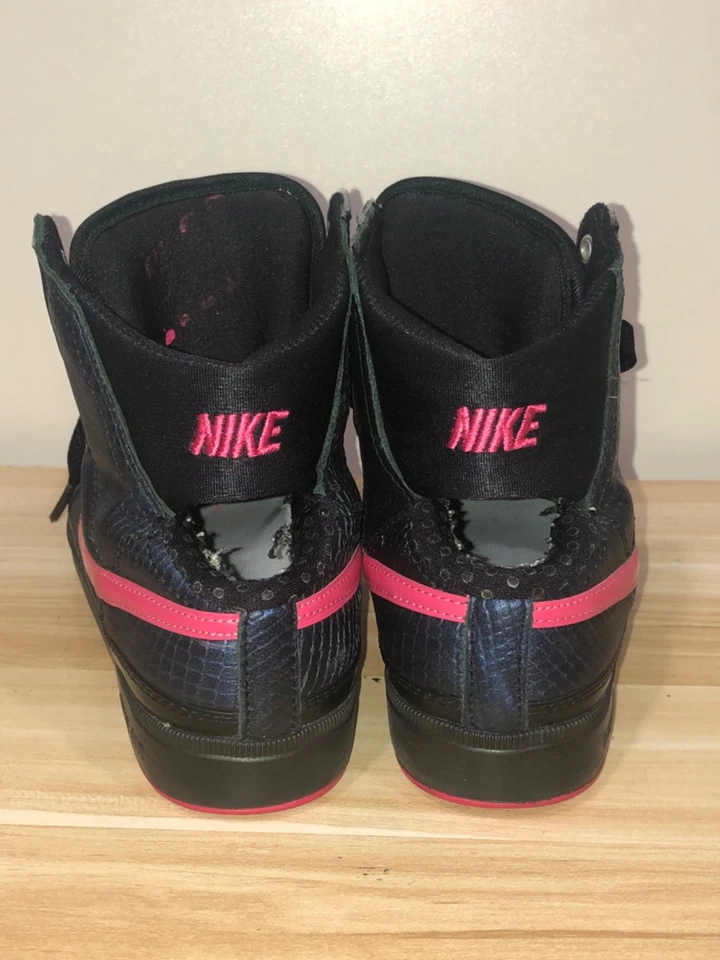 Nike Air Troupe Men Women's US 7 Black Pink Leather Sneakers Shoes EU 38 UK 4.5 - Image 4 of 4