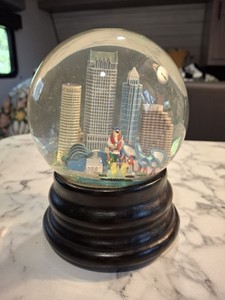 Vintage Saks 5th Avenue Tampa FL Snow Globe Music Box - Suwannee River - Works
