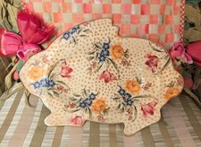 NEW Vintage 2005 Mackenzie Childs 13.5" Dot & Decal Ceramic Rabbit Plate Easter 