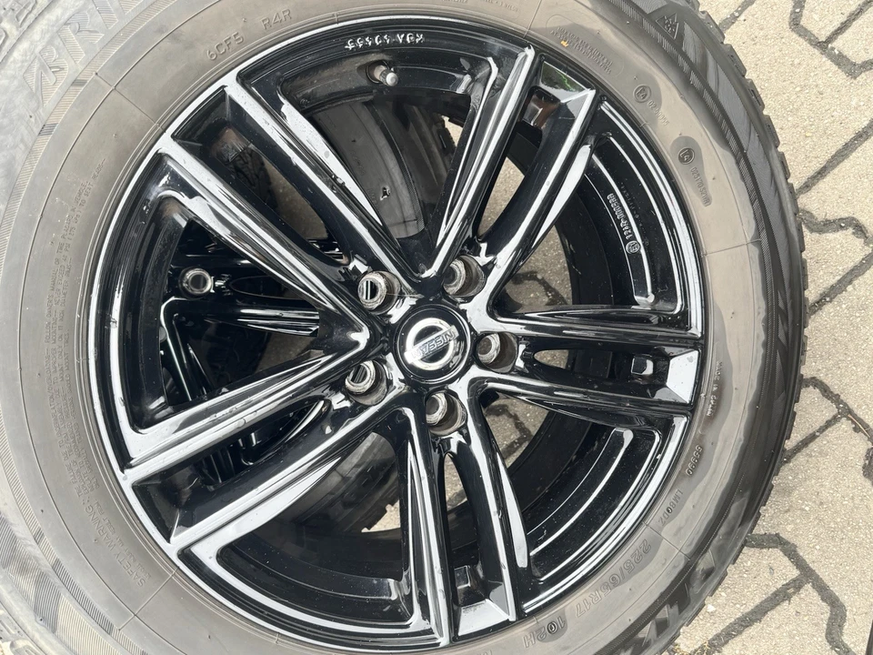 Nissan X-Trail T32 225/65R17 Alpine Zeichen Qachkai original, DOT 3617. - Bild 4 von 4