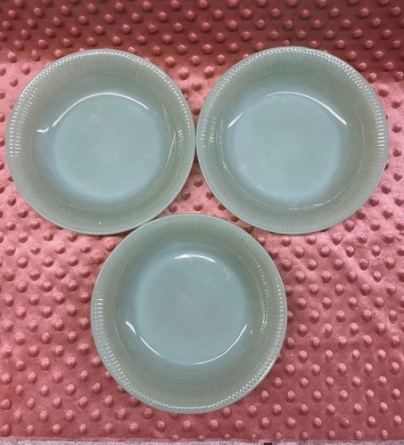VTG Jadeite Fire King Jane Ray Ribbed Oven Ware Shallow Soup Bowls (3) 7 1/2”