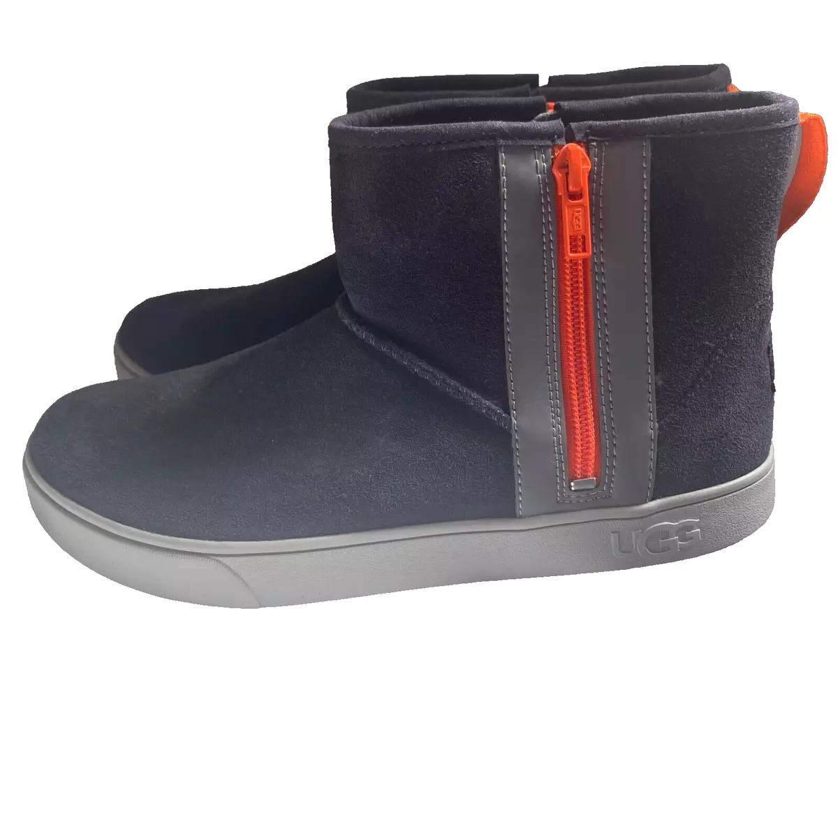UGG Boots size 6 K Adler Sneaker S N 1103641K True Navy
