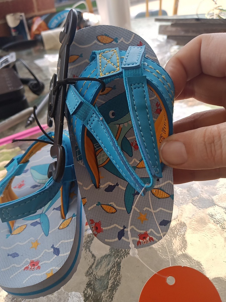 Wonder Nation Toddler Sandals Size 5/6 With a Shark On It