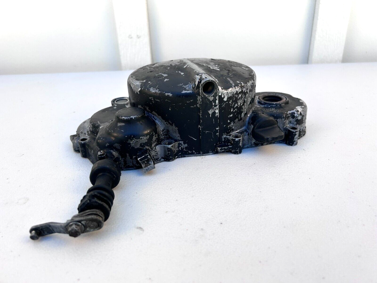 Kawasaki KDX200 1987 OEM Right crankcase clutch cover 86 Kawasaki KDX200 1987 OEM Right crankcase clutch cover 86