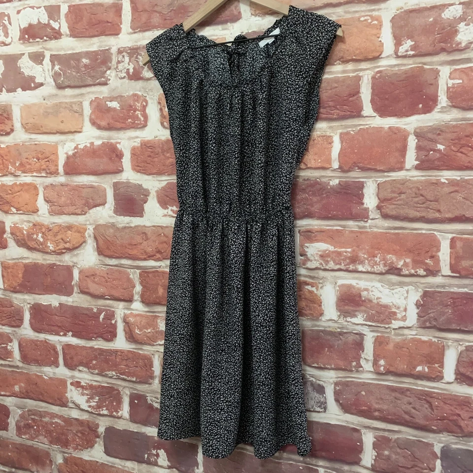 Vestido LC Lauren Conrad Para Mujer XS Negro Blanco Ditsy Floral Corbata Nuca Foto 3 de 4