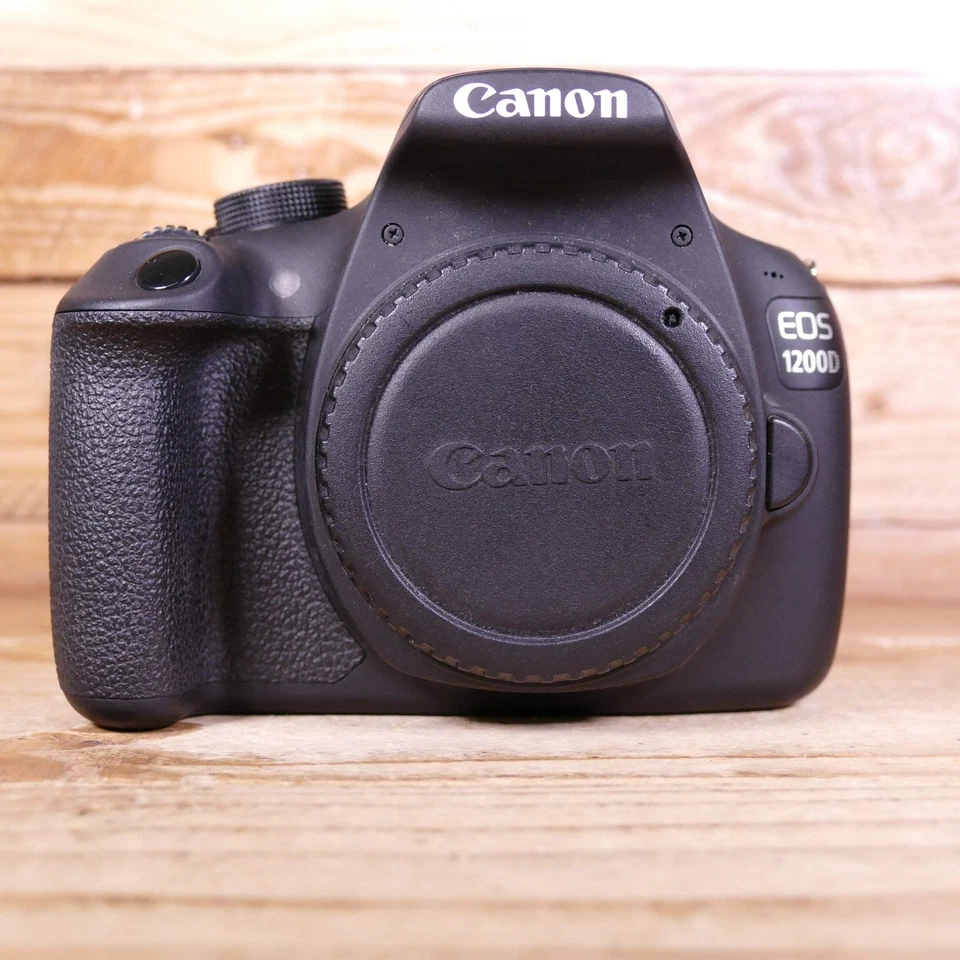 Canon EOS 1200D, photo 1 of 5