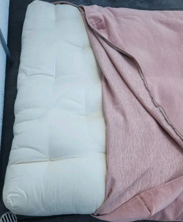 Colchón futón de lana/algodón de 8 pulgadas de grosor (completo/queen) con cubierta pagada $900 Foto 4 de 4