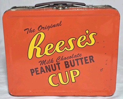 Vintage 1994 Reese s Peanut Butter Cup Metal Tin Hershey Foods Corp Great Patina