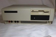 1987 Tandy 1000 SX Personal Computer Model No. 25-1051B - UNTESTED, AS-IS