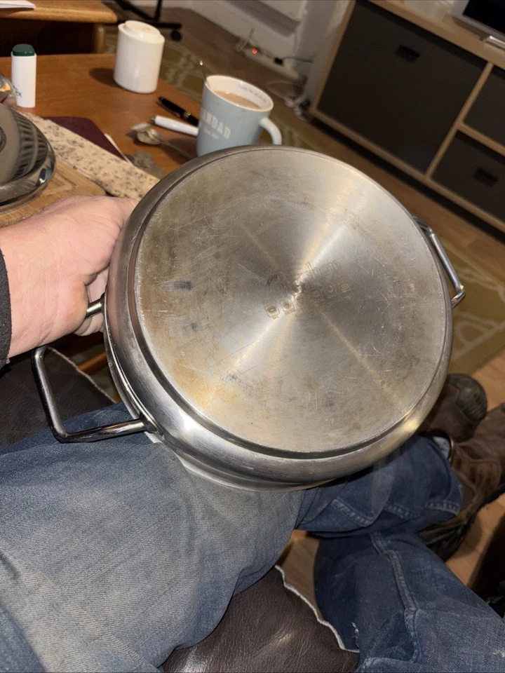 AGA cookshop Stainless Steel Saucepan and Lid 24 Cm - Image 3 of 3