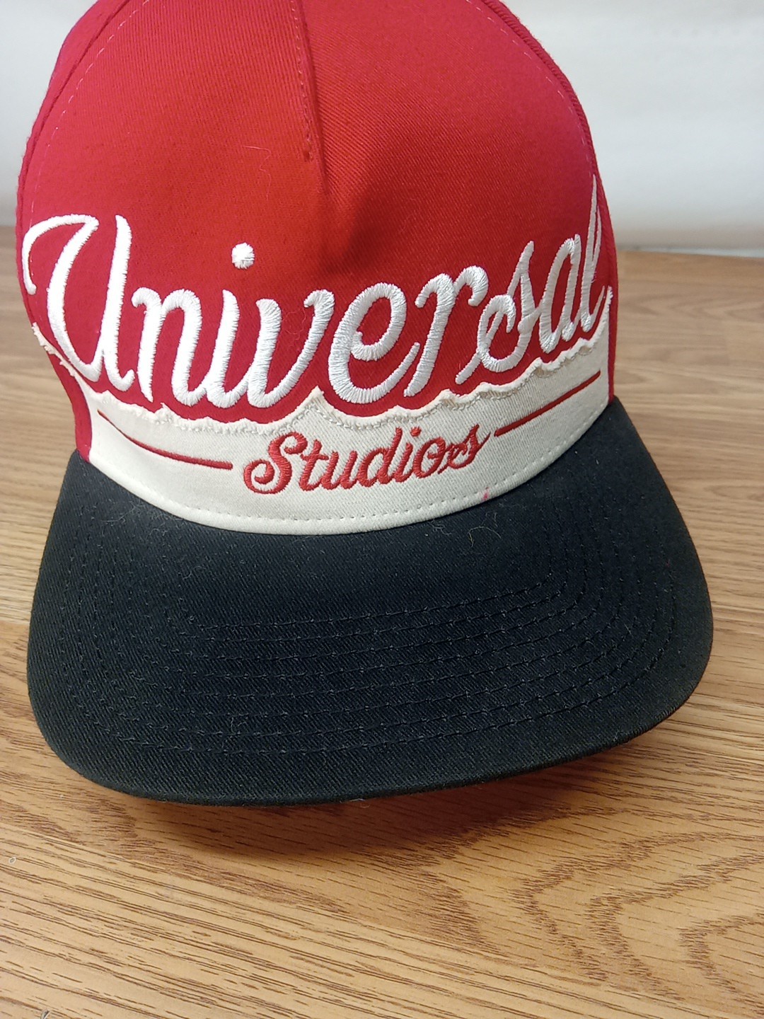 Universal Studios Hollywood Red White Black Snapback Hat Cap One Size Adult